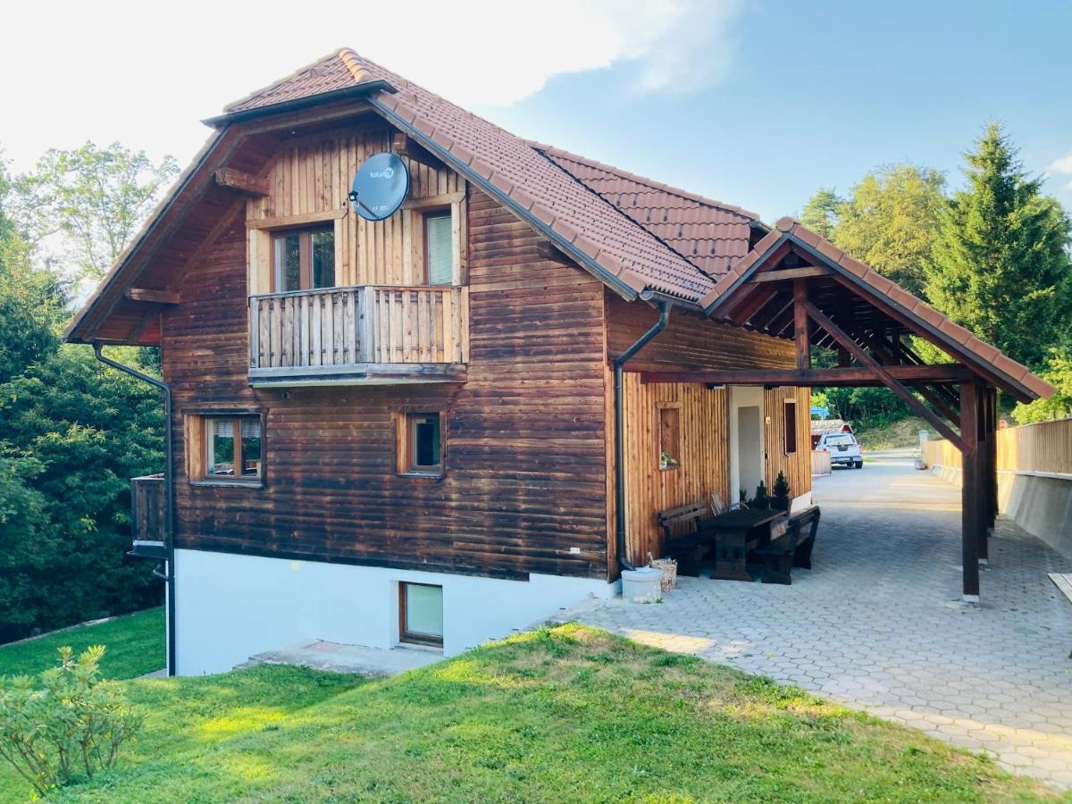 Family House Villa มอเซียร์เย ภายนอก รูปภาพ