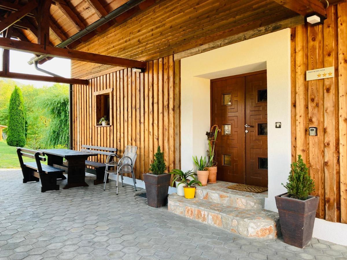 Family House Villa มอเซียร์เย ภายนอก รูปภาพ